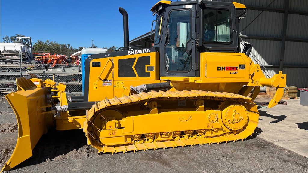 DH13