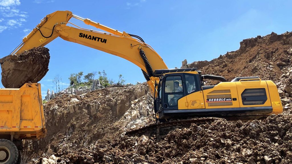SE550LC Excavator